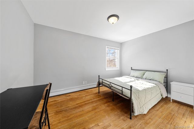 165 5th Street, Saint James, NY 11780