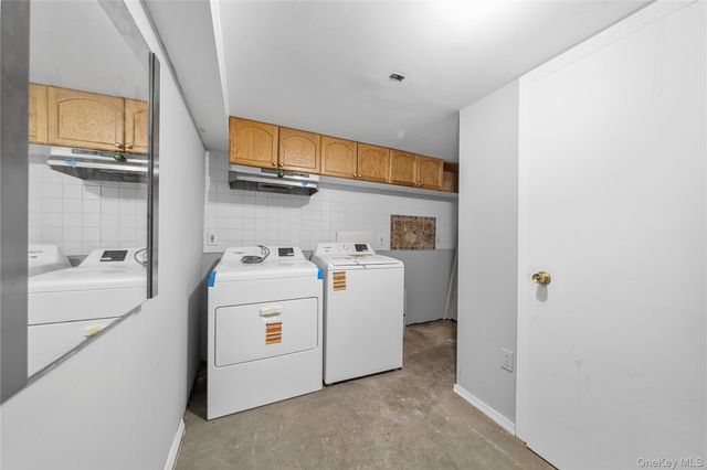 165 5th Street, Saint James, NY 11780