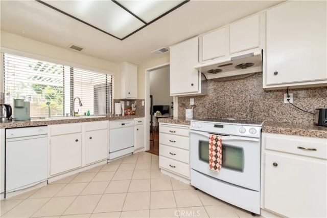 9 Morena 28, Irvine, CA 92612