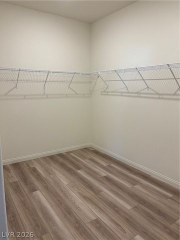 101 Silver Run Lane, Las Vegas, NV 89138