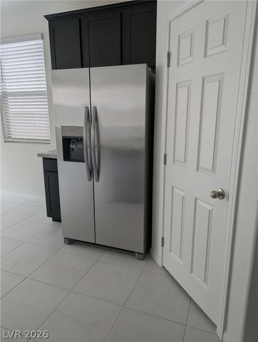 101 Silver Run Lane, Las Vegas, NV 89138