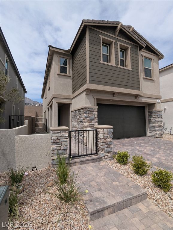 101 Silver Run Lane, Las Vegas, NV 89138