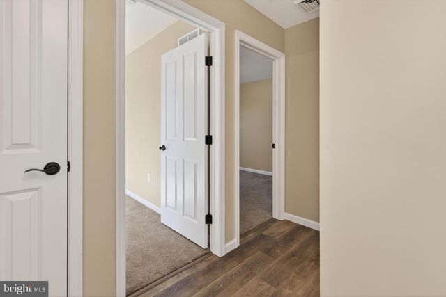 2021 EVERGREEN DR, Tamaqua, PA 18252