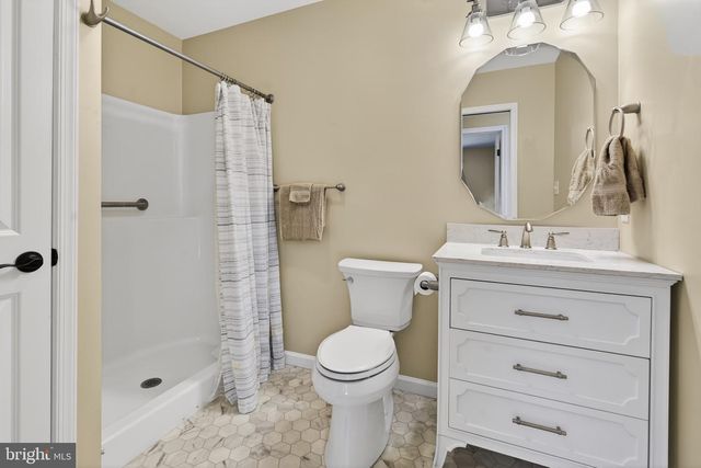 2021 EVERGREEN DR, Tamaqua, PA 18252