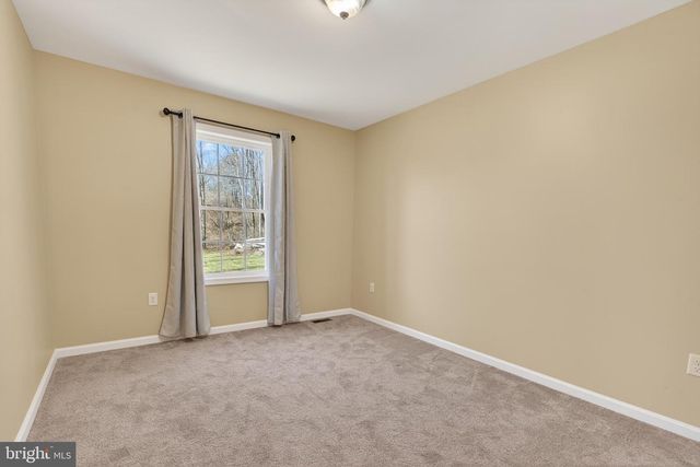 2021 EVERGREEN DR, Tamaqua, PA 18252