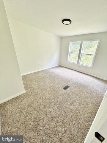 130 CRANES GAP RD, Carlisle, PA 17013