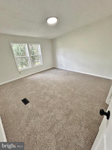 130 CRANES GAP RD, Carlisle, PA 17013