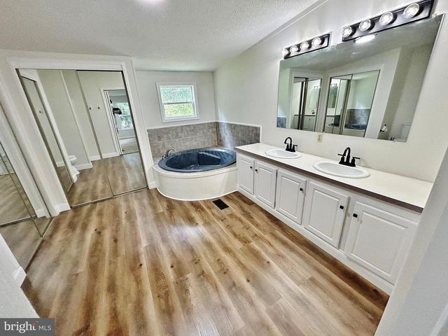 130 CRANES GAP RD, Carlisle, PA 17013