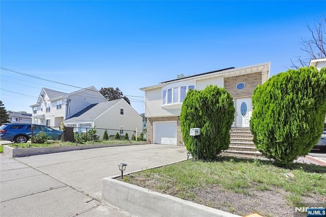 1511 Essex Avenue, Linden, NJ 07036
