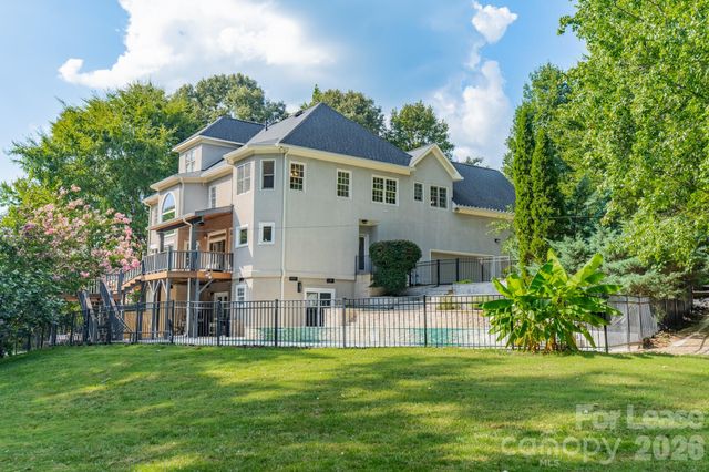 2006 Sandy Pond Lane, Waxhaw, NC 28173