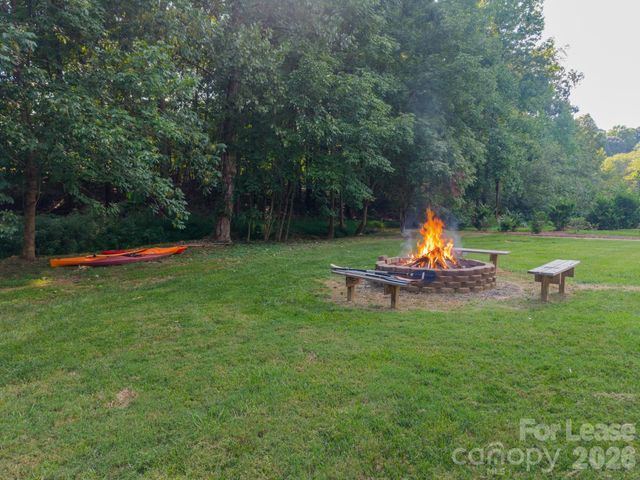 2006 Sandy Pond Lane, Waxhaw, NC 28173