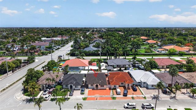 12718 NW 6th Ln, Miami, FL 33182