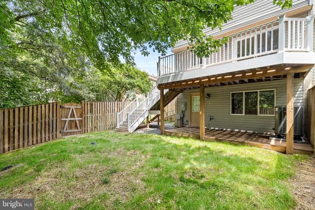 14166 RED RIVER DR, Centreville, VA 20121