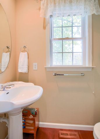 428 NORTHSTAR DR, Harrisburg, PA 17112