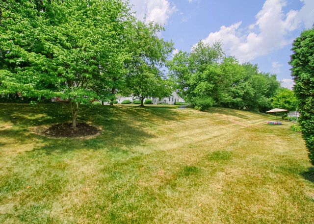 428 NORTHSTAR DR, Harrisburg, PA 17112