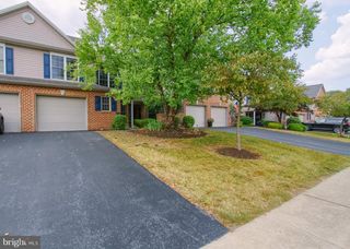 428 NORTHSTAR DR, Harrisburg, PA 17112