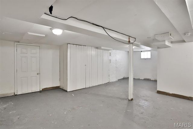 8033 Washington Street, St Louis, MO 63114