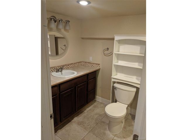 2034 S Lincoln St, Denver, CO 80210