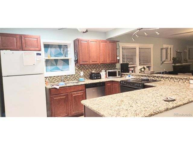 2034 S Lincoln St, Denver, CO 80210