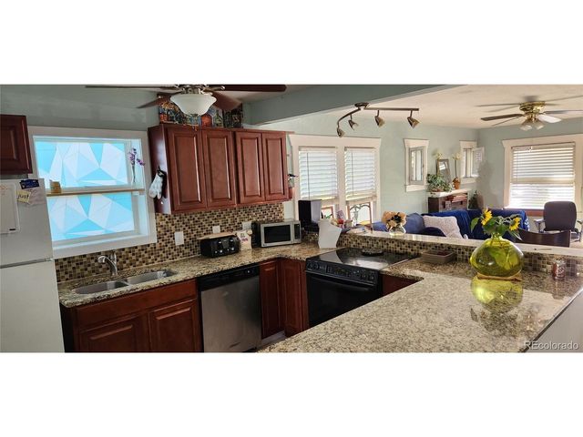 2034 S Lincoln St, Denver, CO 80210