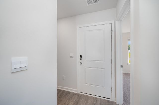 236 Ashworth Dr., Tabor City, NC 28463