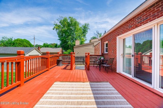 212 Sage Rd, Louisville, KY 40207
