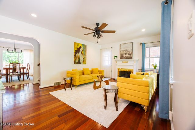 212 Sage Rd, Louisville, KY 40207