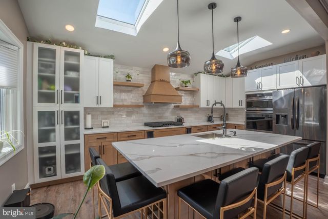 202 HENDRICKSON, Edgewater Park, NJ 08010