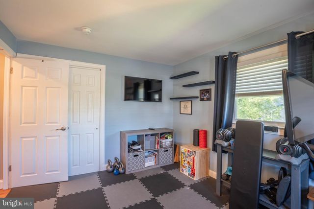 202 HENDRICKSON, Edgewater Park, NJ 08010