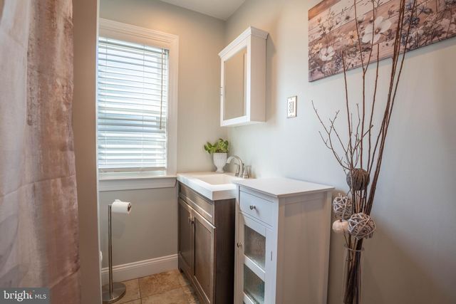 202 HENDRICKSON, Edgewater Park, NJ 08010
