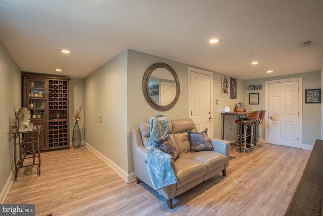 202 HENDRICKSON, Edgewater Park, NJ 08010