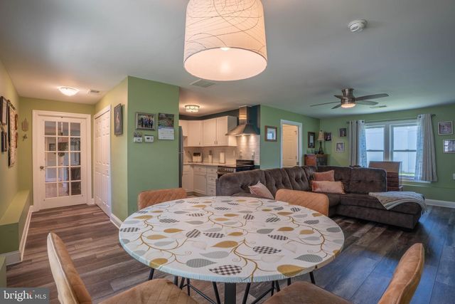 202 HENDRICKSON, Edgewater Park, NJ 08010