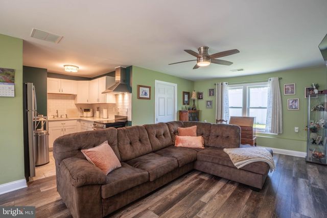 202 HENDRICKSON, Edgewater Park, NJ 08010