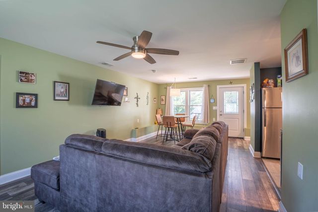 202 HENDRICKSON, Edgewater Park, NJ 08010