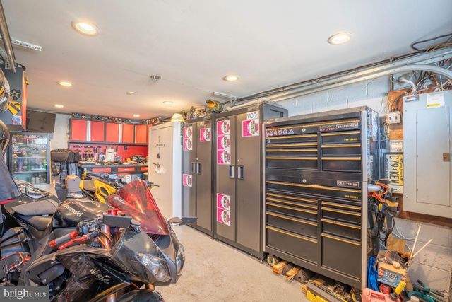 202 HENDRICKSON, Edgewater Park, NJ 08010