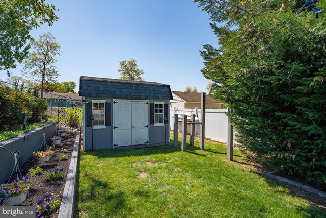 202 HENDRICKSON, Edgewater Park, NJ 08010