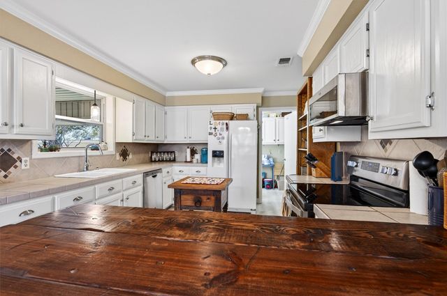 140 Harrell Road, Howe, TX 75459