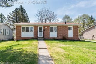 707 Glenwyth Road, Brighton, MI 48116