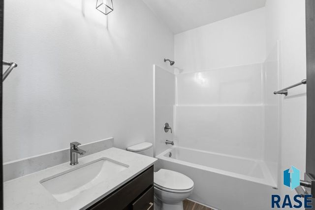 538 Prairieside Trl Trail, Harrisburg, SD 57032