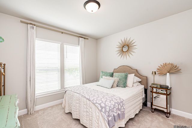 26785 Elmcrest Dr, Denham Springs, LA 70726