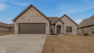 2004 N 8 1/2 Street, Paragould, AR 72450