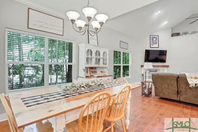 190 Blackjack Oak Drive E, Richmond Hill, GA 31324