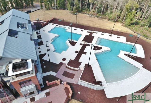 190 Blackjack Oak Drive E, Richmond Hill, GA 31324