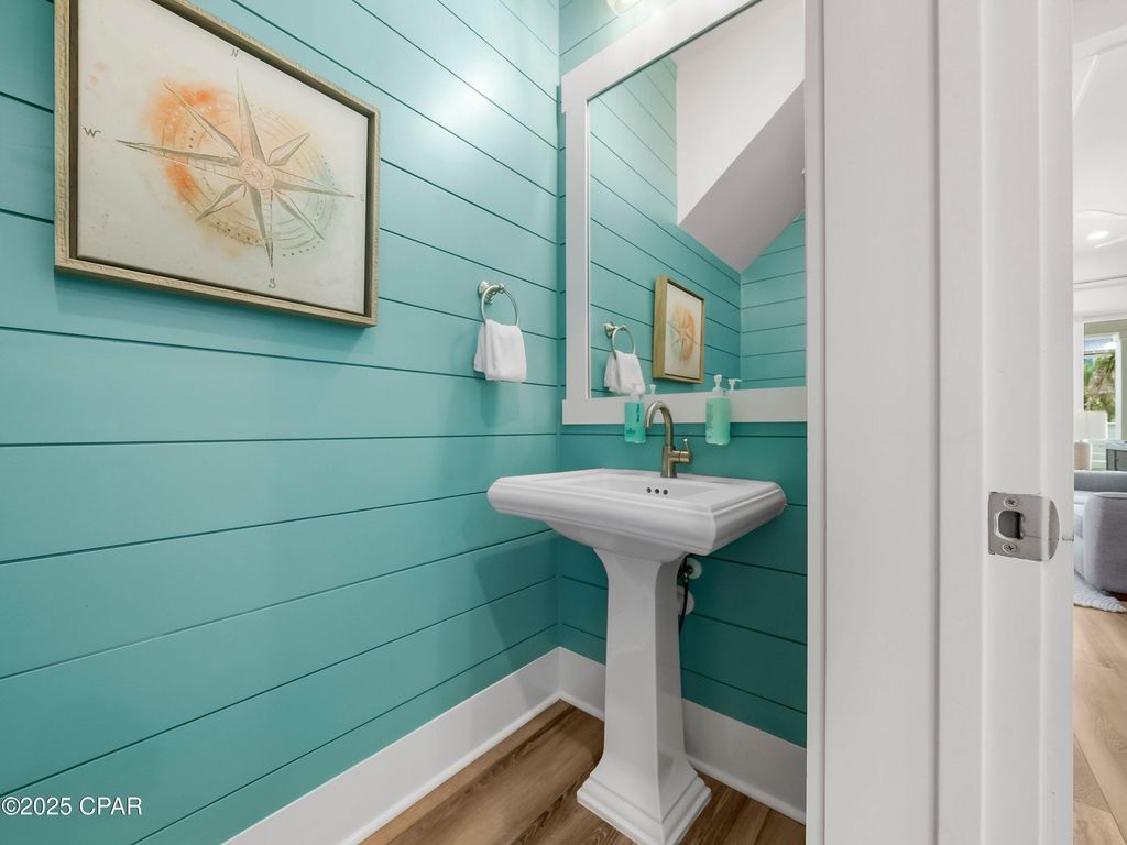 Image 8 of property listing at 13650 Front Beach Road, Panama City Beach, FL 32413