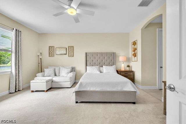 3286 Birchin LN, Fort Myers, FL 33916