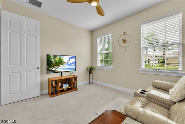 3286 Birchin LN, Fort Myers, FL 33916