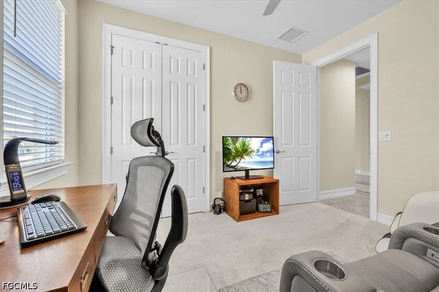 3286 Birchin LN, Fort Myers, FL 33916