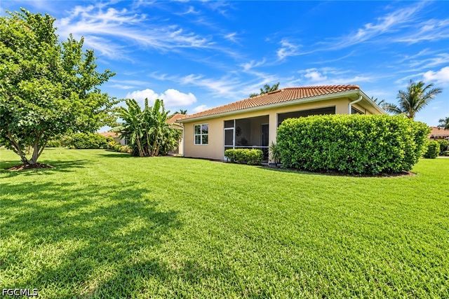 3286 Birchin LN, Fort Myers, FL 33916