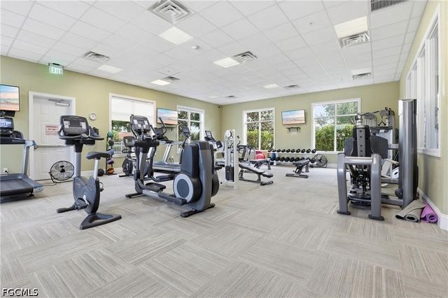 3286 Birchin LN, Fort Myers, FL 33916