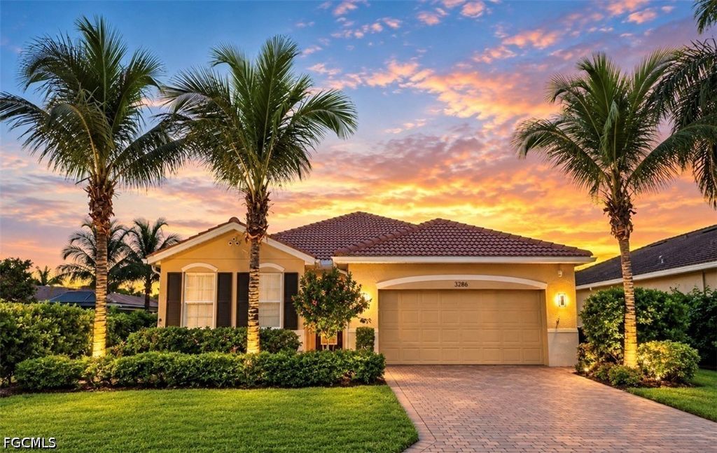 3286 Birchin LN, Fort Myers, FL 33916